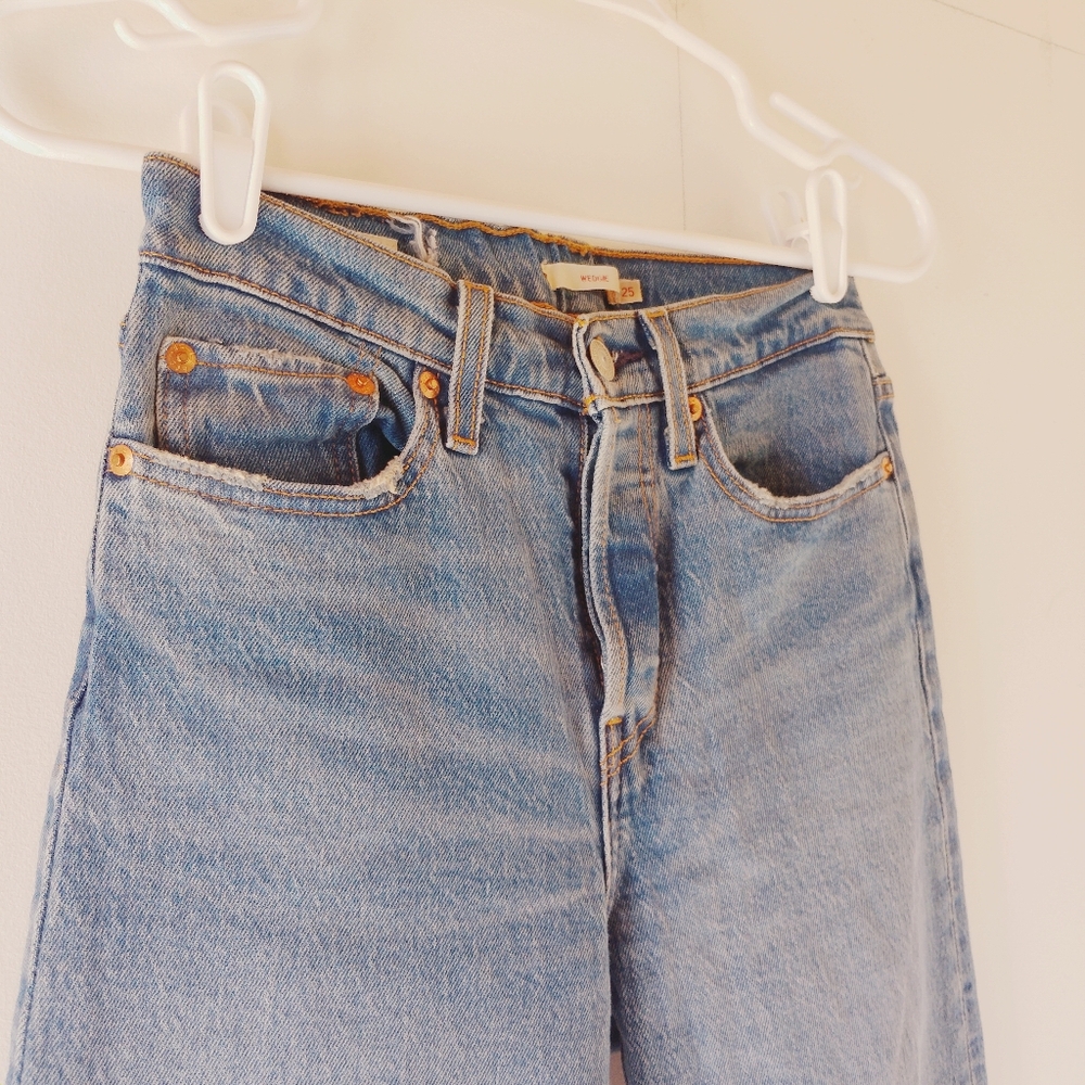 Levi's Premium women's Wedgie straight size 25 - Picture 3 of 16